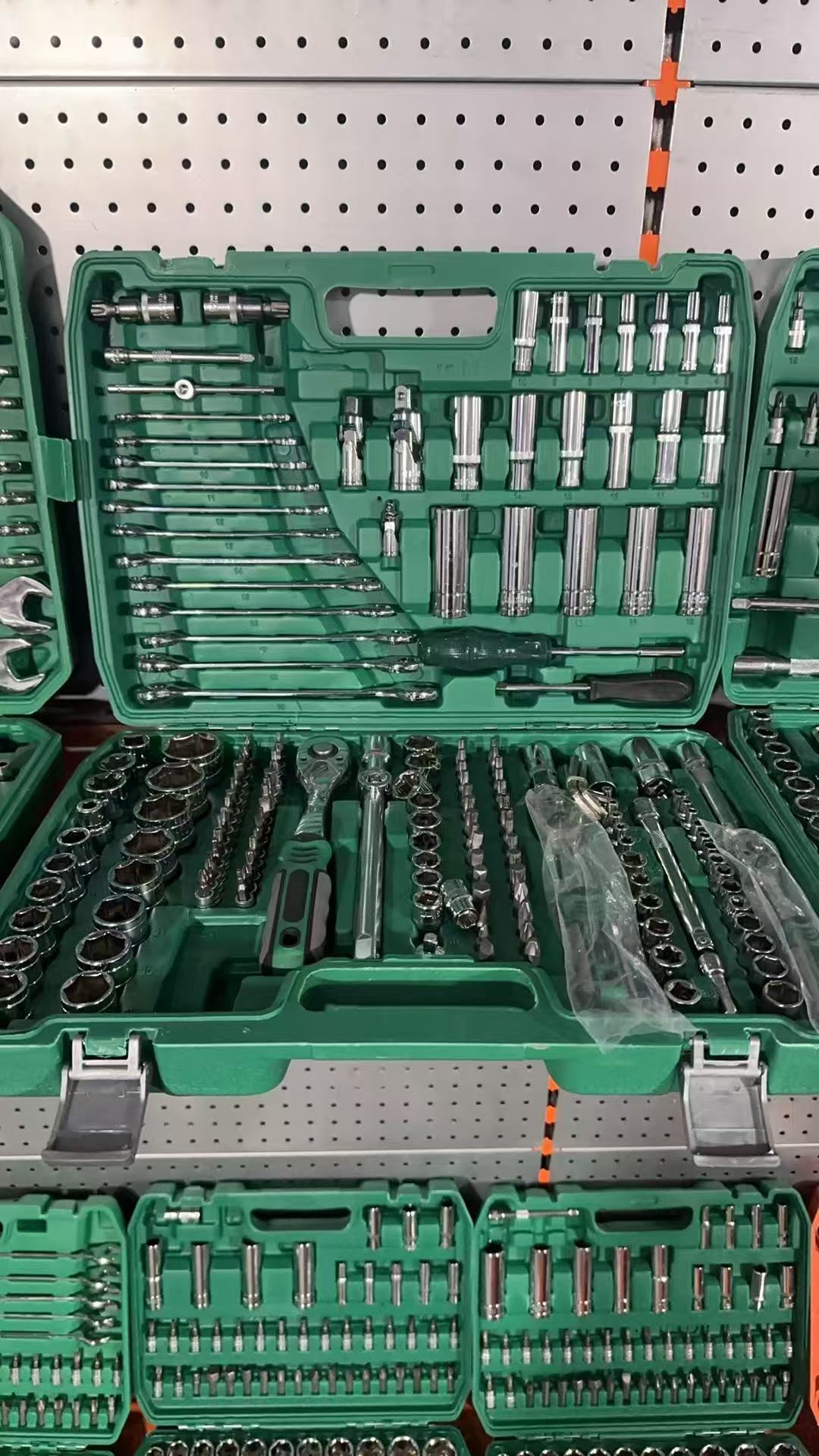 216-Piece DIY Auto Repair Tool - đánh giá và giá Power Tools Kits